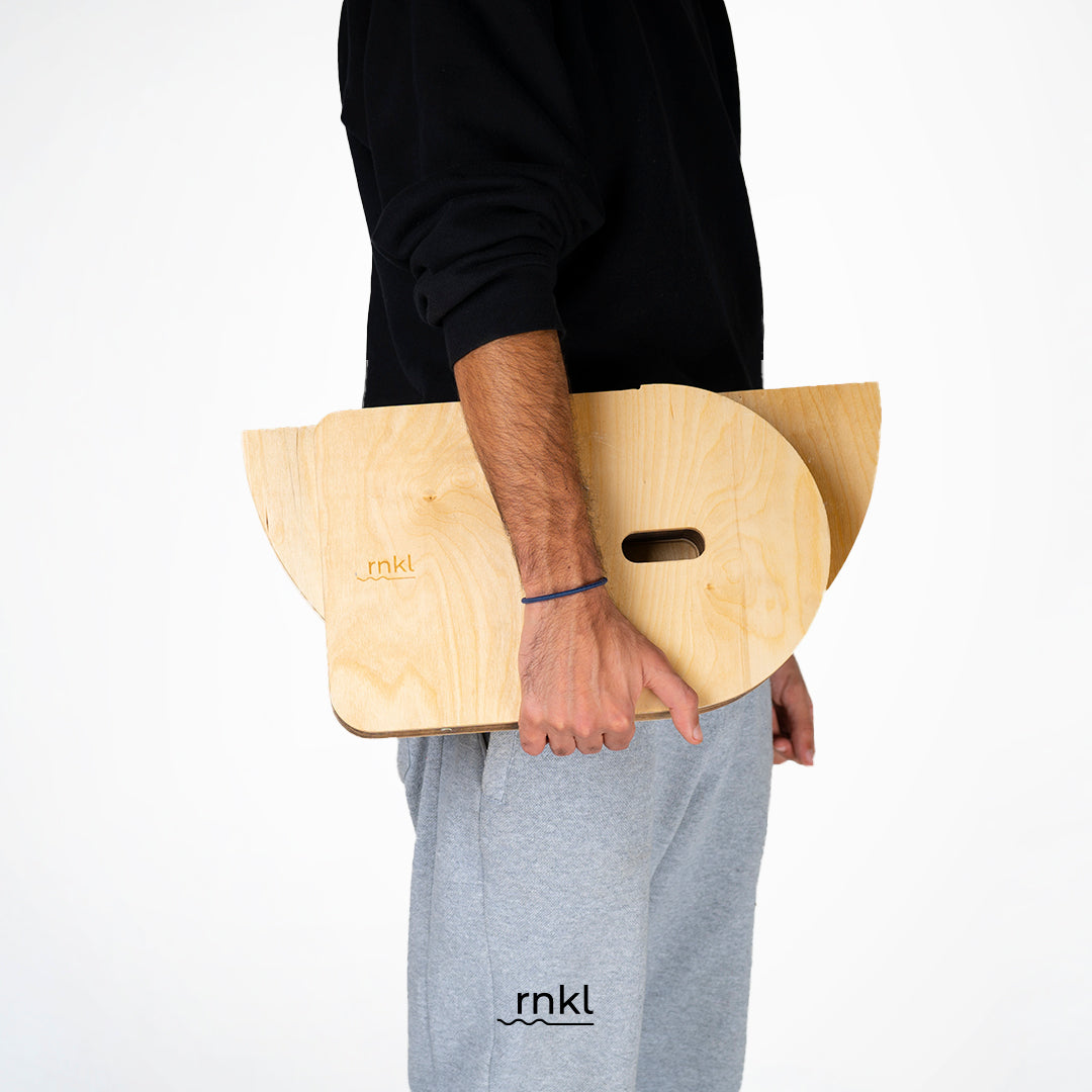 Niedriger Tisch aus Papier von rnkl